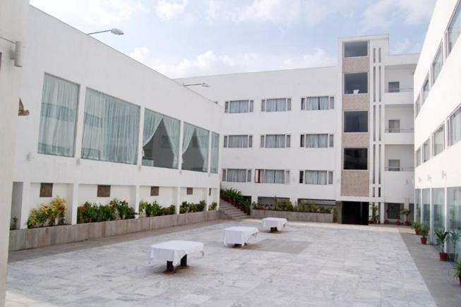 Alka Hotel Udajpur Zewnętrze zdjęcie